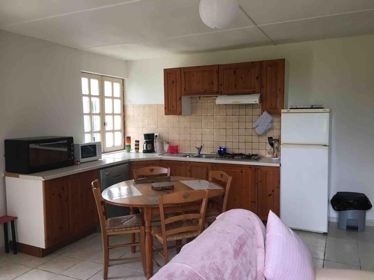 Maison Au Calme Proche Des Cures Apartment Jonzac Bagian luar foto